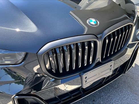 Certified 2025 BMW X5 sDrive40i w/ M Sport Package RWD image 29