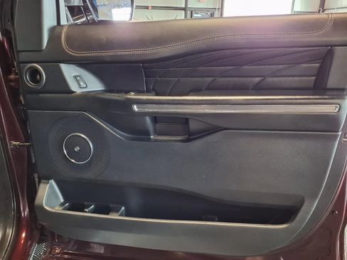 Used 2020 Ford Expedition Platinum AWD/4WD image 14