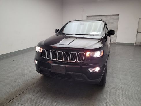 Used 2017 Jeep Grand Cherokee Laredo w/ Quick Order Package 23E AWD/4WD image 15