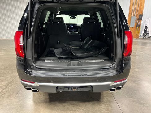 Certified 2025 GMC Yukon Denali AWD/4WD image 12