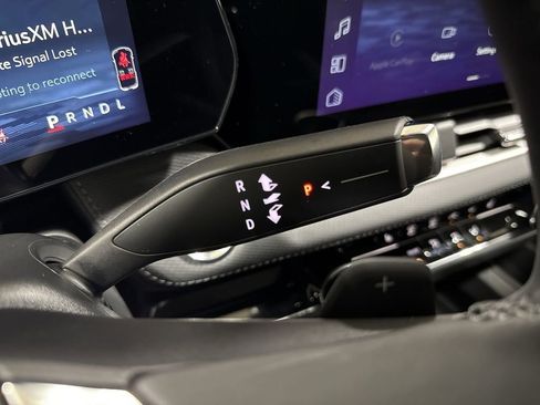 New 2026 Chevrolet Equinox LT w/ Safety and Technology Package AWD/4WD image 17