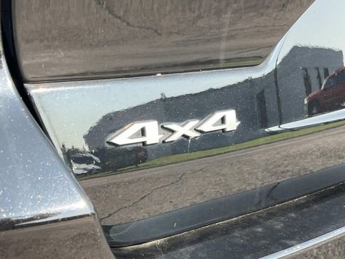 Used 2023 Jeep Grand Cherokee Summit AWD/4WD image 13