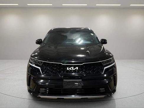 Used 2023 Kia Sorento SX Prestige image 18