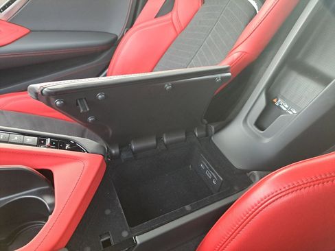 Used 2023 Chevrolet Corvette Z06 image 30