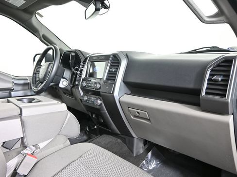 Used 2020 Ford F150 XLT w/ Equipment Group 302A Luxury AWD/4WD image 15