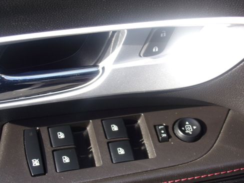 Used 2014 Chevrolet Equinox LT w/ LPO, Protection Package image 13