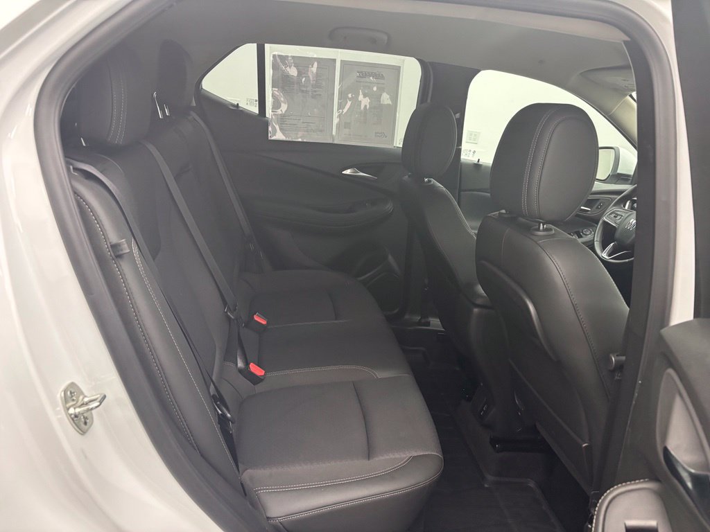 Used 2024 Buick Encore GX Preferred w/ Comfort Package FWD image 40