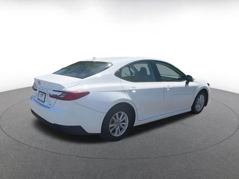 Used 2025 Toyota Camry LE FWD image 15