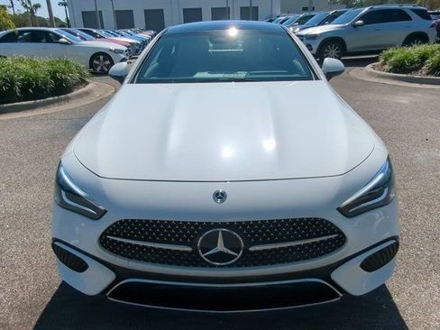 Used 2024 Mercedes-Benz CLE 300 4MATIC Coupe image 9