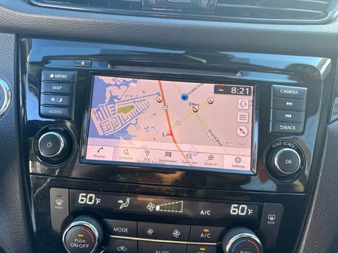 Certified 2022 Nissan Rogue Sport SL image 20