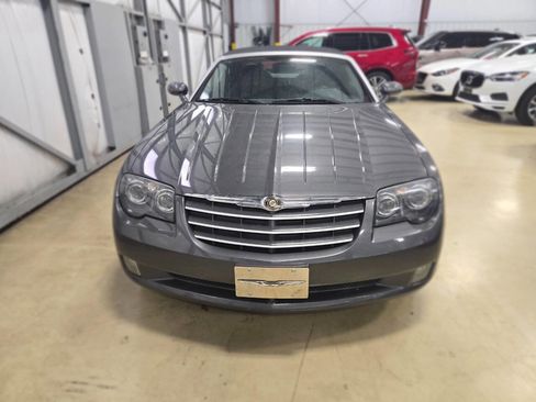 Used 2005 Chrysler Crossfire Limited image 13