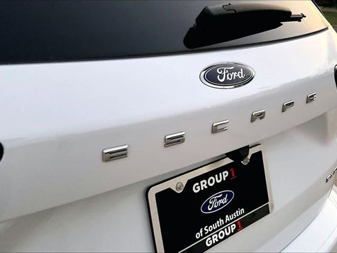 Certified 2023 Ford Escape ST-Line w/ Tech Pack #1 image 31