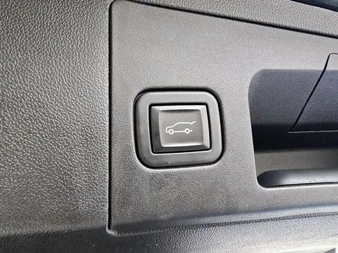 Used 2023 Cadillac XT5 Premium Luxury AWD/4WD image 28