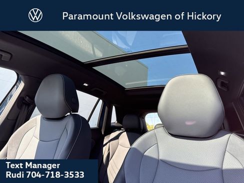 New 2026 Volkswagen Tiguan SE R-Line FWD image 32