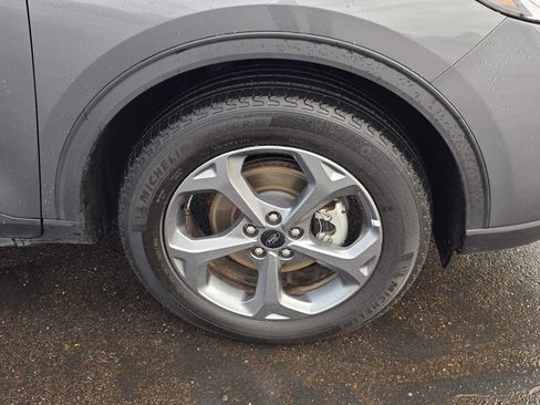 Used 2025 Ford Escape ST-Line Select AWD/4WD image 6