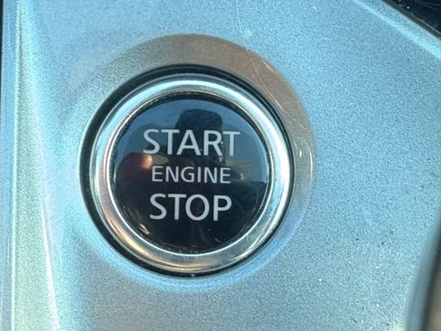 Used 2024 Nissan Altima 2.5 SR image 17