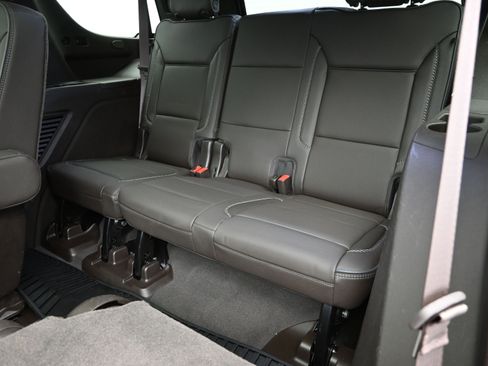 Used 2021 GMC Yukon Denali w/ Denali Ultimate Package image 43