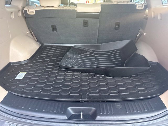 Used 2013 Kia Sorento LX w/ Convenience Pkg AWD/4WD image 18