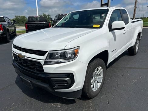 Used 2022 Chevrolet Colorado LT w/ Fleet Safety Package RWD image 9