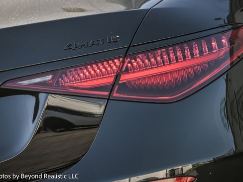 Used 2023 Mercedes-Benz S 580 4MATIC Sedan w/ AMG Line image 14