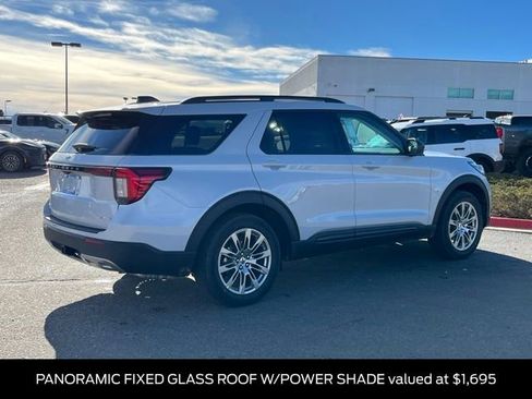 New 2026 Ford Explorer Active w/ Active Comfort Package image 6