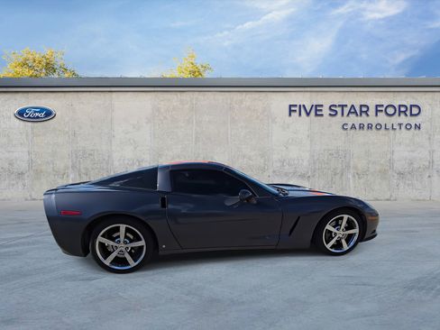 Used 2009 Chevrolet Corvette Coupe w/ Preferred Equipment Group image 9