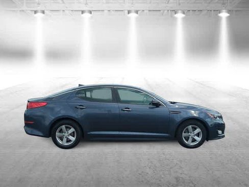 Used 2015 Kia Optima LX w/ Paint Protection Film Package FWD image 9