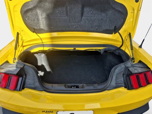 Used 2024 Ford Mustang Premium image 22