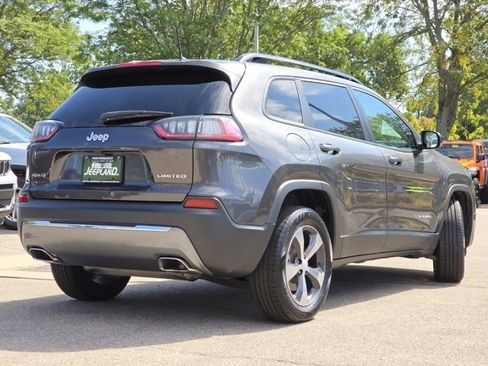 Used 2022 Jeep Cherokee Limited image 25