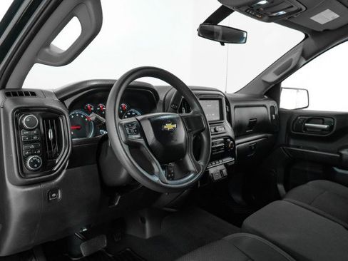 Used 2019 Chevrolet Silverado 1500 Custom w/ Custom Value Package image 13