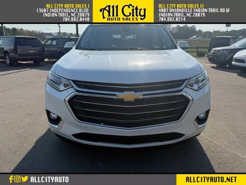 Used 2018 Chevrolet Traverse Premier image 2