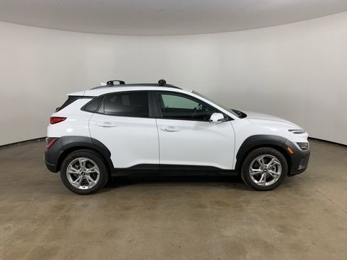 Used 2023 Hyundai Kona SEL image 7