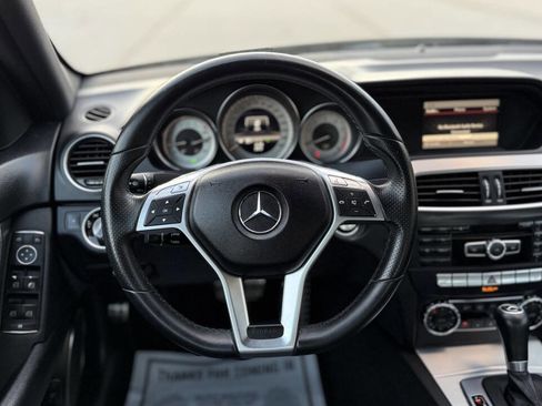 Used 2013 Mercedes-Benz C 250 Sedan w/ Premium 1 Pkg image 21