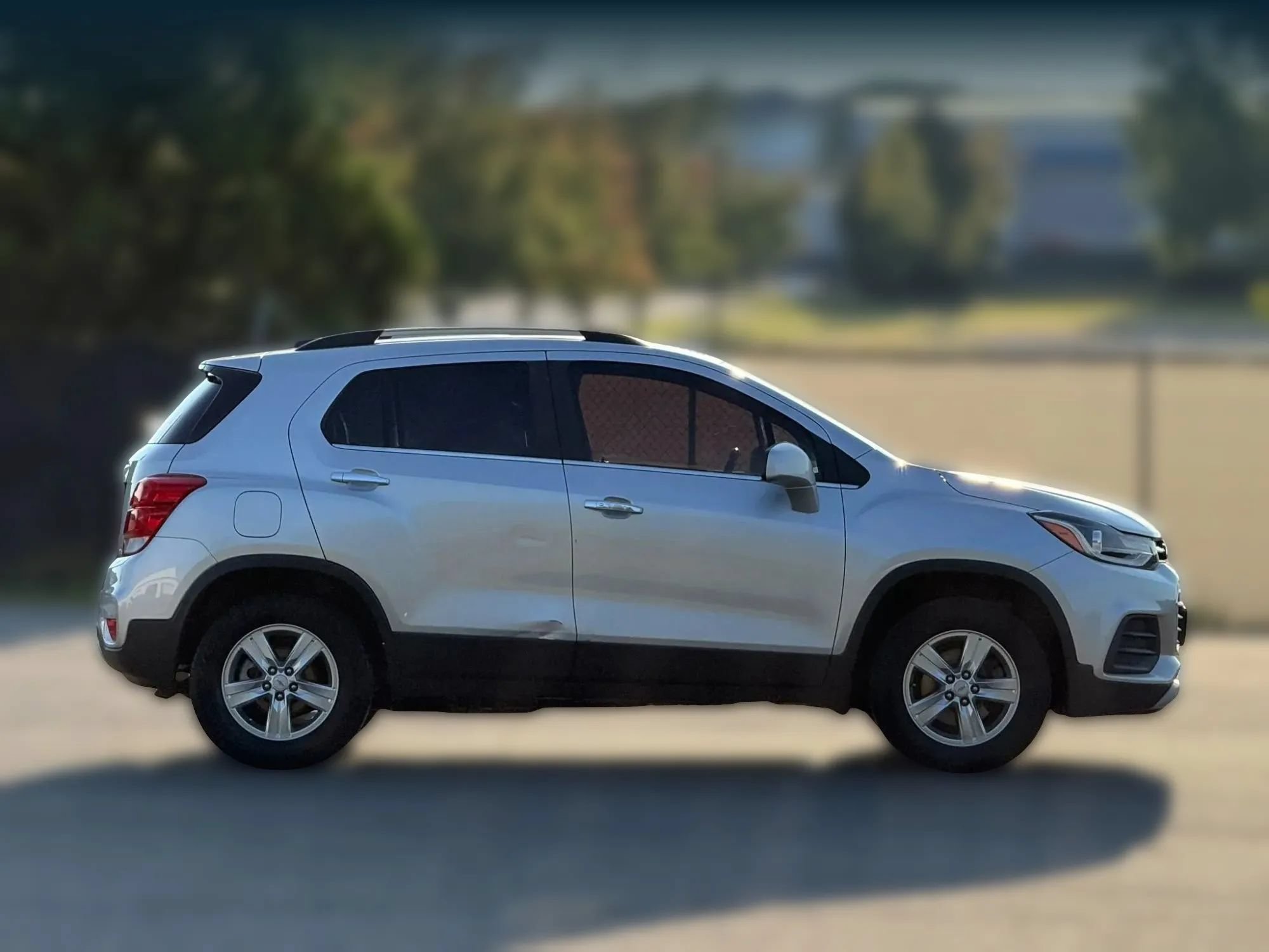 Used 2019 Chevrolet Trax LT w/ LT Convenience Package AWD/4WD image 7