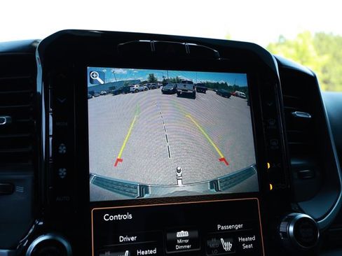 Used 2020 RAM 1500 Big Horn RWD image 18