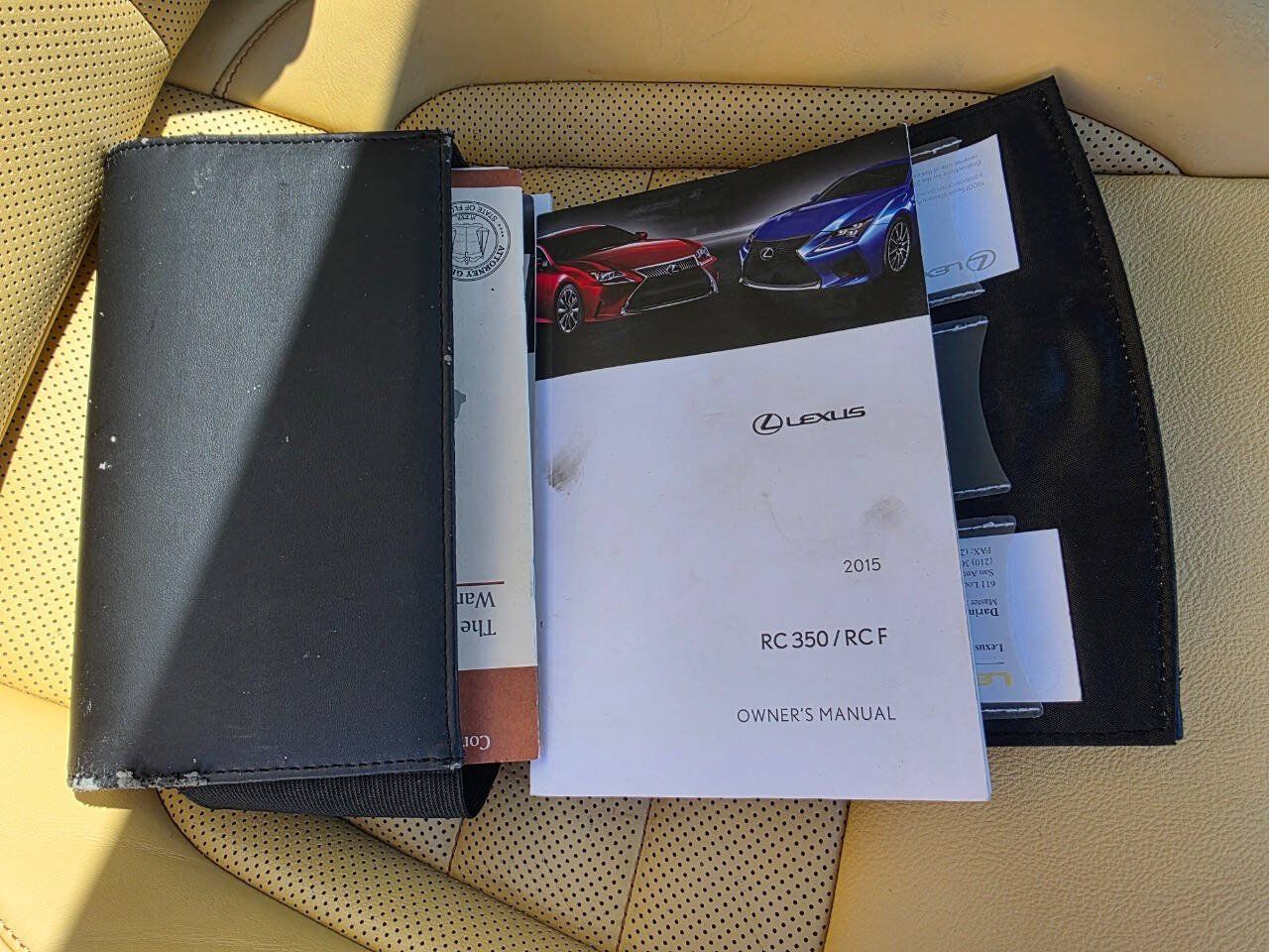 Used 2015 Lexus RC 350 w/ Luxury Package RWD image 37