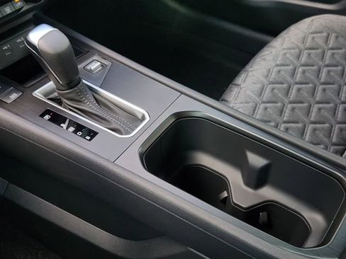 New 2026 Nissan Kicks SV image 16