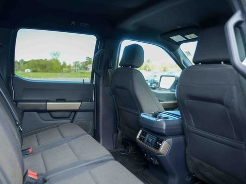 Used 2024 Ford F150 STX w/ Equipment Group 201A FX4 AWD/4WD image 18