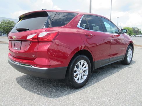 Used 2020 Chevrolet Equinox LT w/ LPO, Floor Liner Package FWD image 7