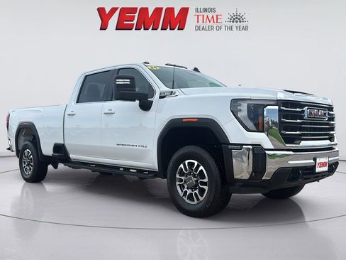 Used 2024 GMC Sierra 3500 SLE w/ SLE Convenience Package image 2