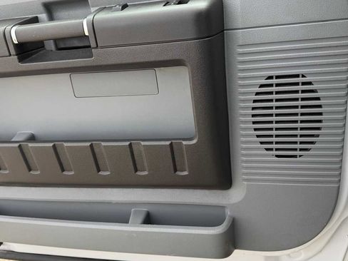 Used 2016 Ford F250 XL w/ Power Equipment Group image 10