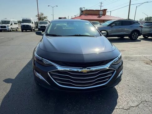 Used 2023 Chevrolet Malibu LS w/ LPO, Floor Liner Package FWD image 3