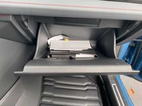 Used 2025 Volkswagen Jetta GLI Autobahn image 42