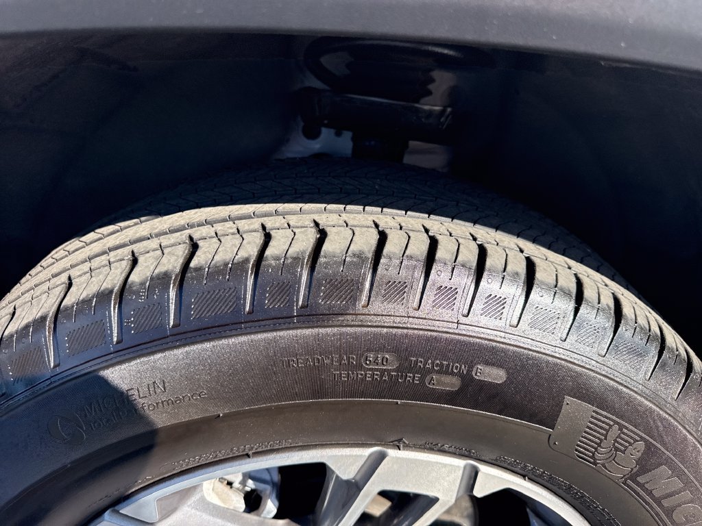 Used 2026 GMC Terrain Elevation FWD image 14