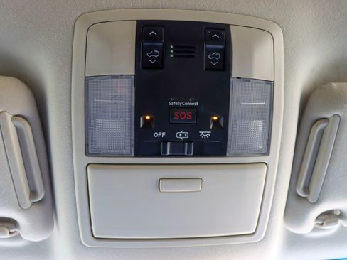 Used 2015 Lexus GX 460 Luxury AWD/4WD image 45