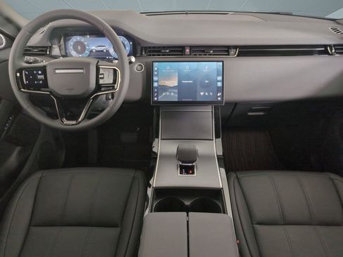 Used 2026 Land Rover Range Rover Evoque S image 13