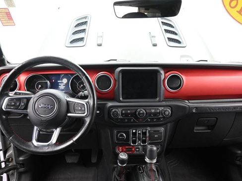 Used 2018 Jeep Wrangler Unlimited Rubicon AWD/4WD image 35