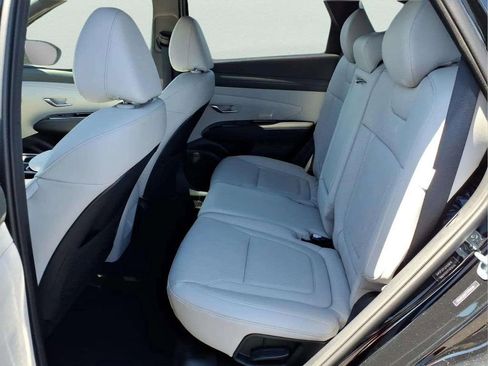New 2026 Hyundai Tucson Limited FWD image 10