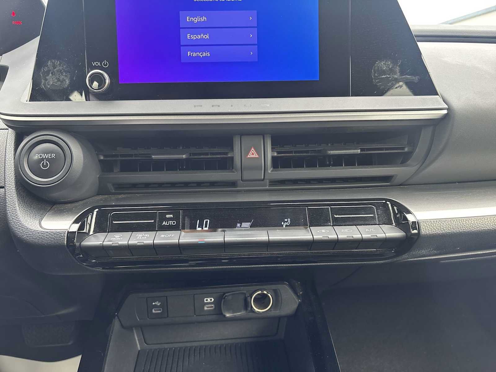 Used 2024 Toyota Prius LE FWD image 19