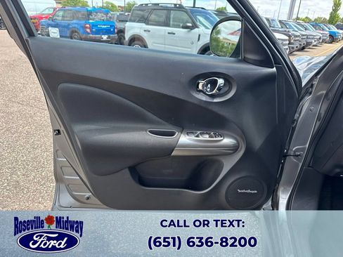 Used 2013 Nissan Juke SV w/ Chrome Pkg FWD image 28